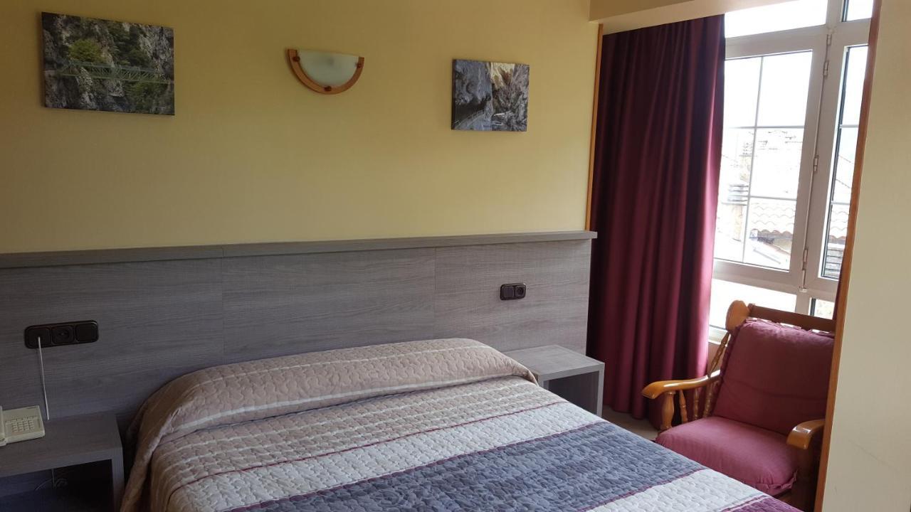 Hotel Naranjo De Bulnes Лас-Аренас Екстер'єр фото
