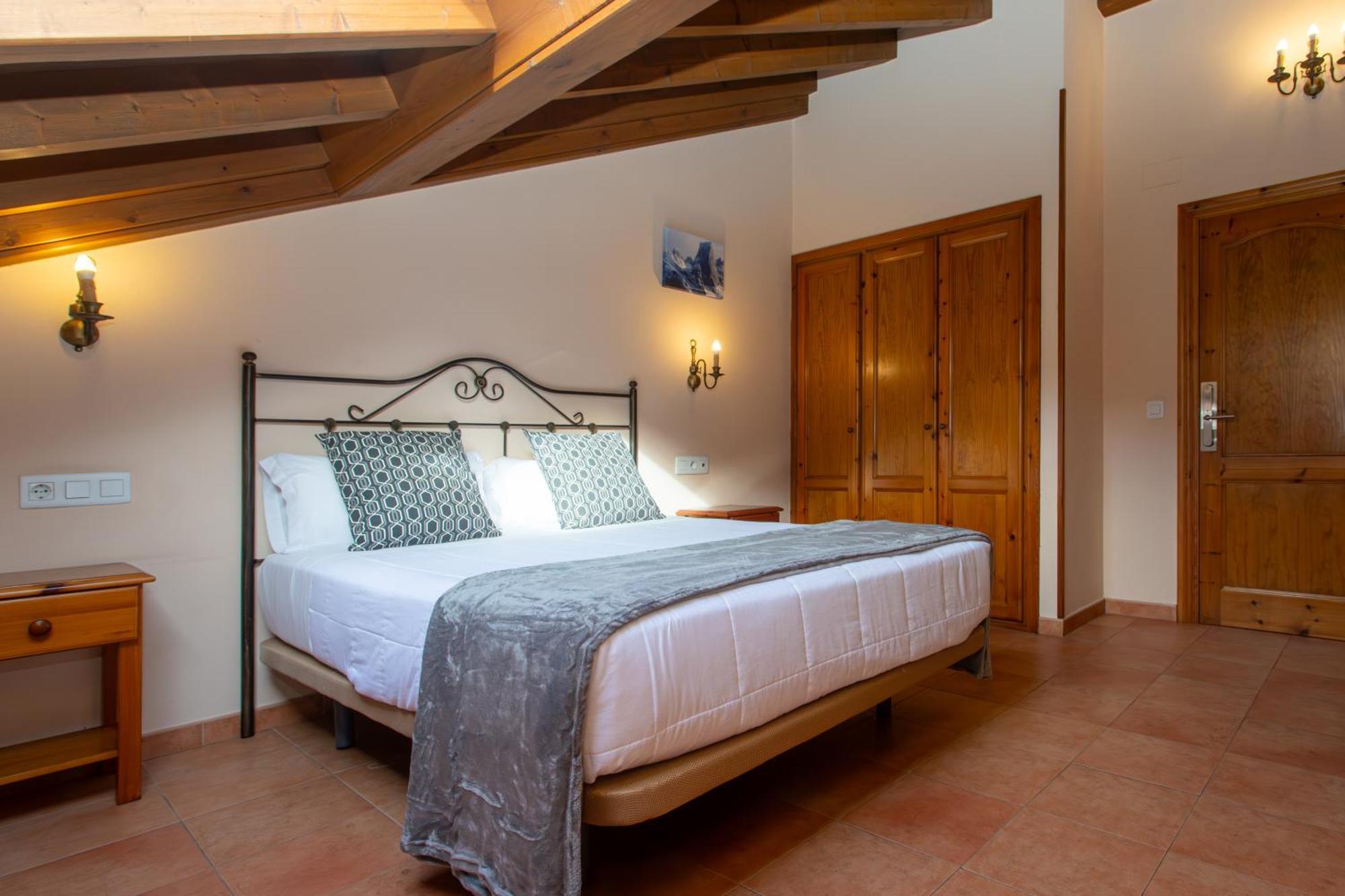 Hotel Naranjo De Bulnes Лас-Аренас Екстер'єр фото